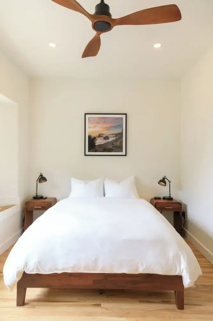 The Historic Schoolhouse Inn