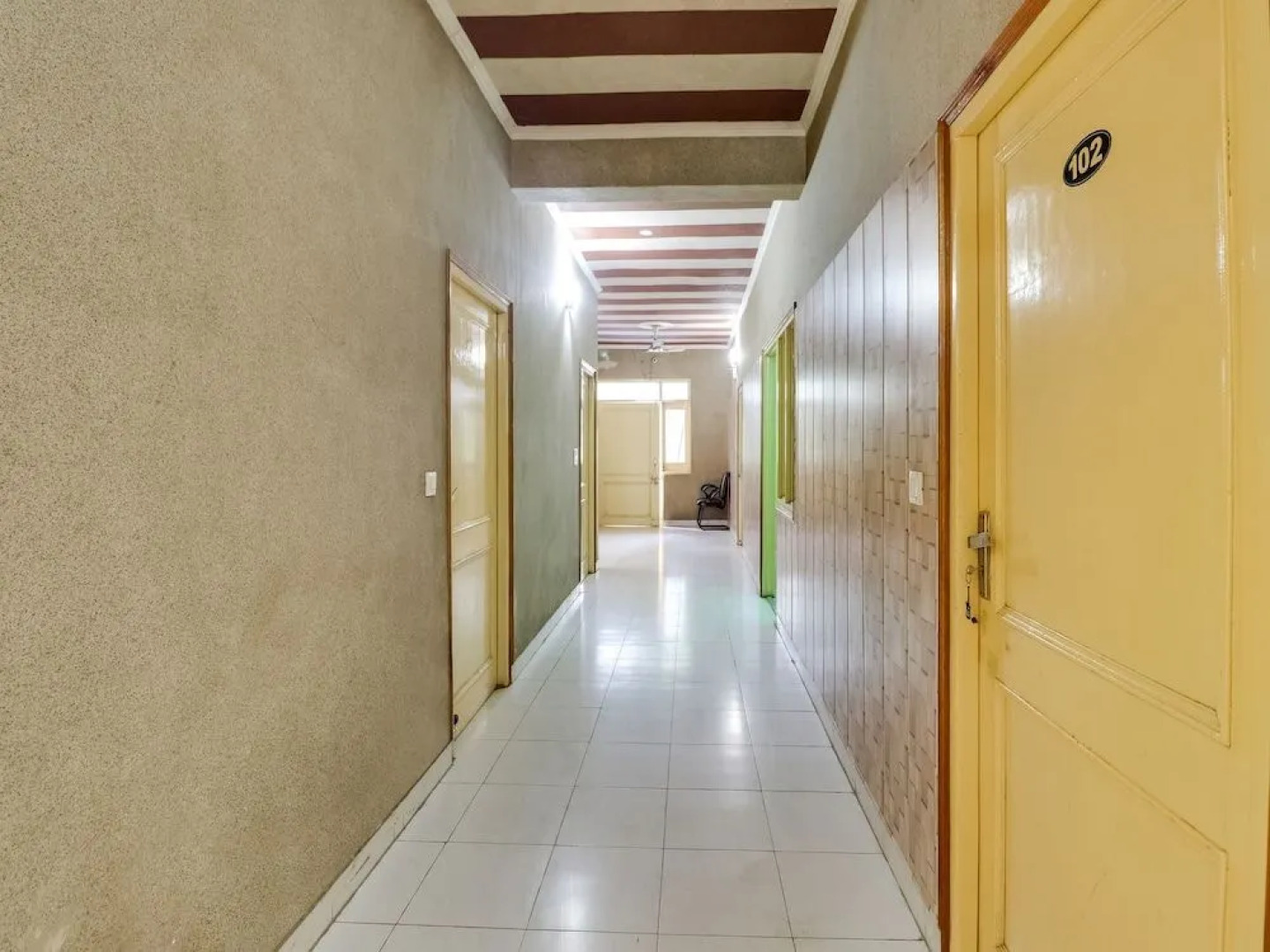 Oyo 46131 Hotel Arora