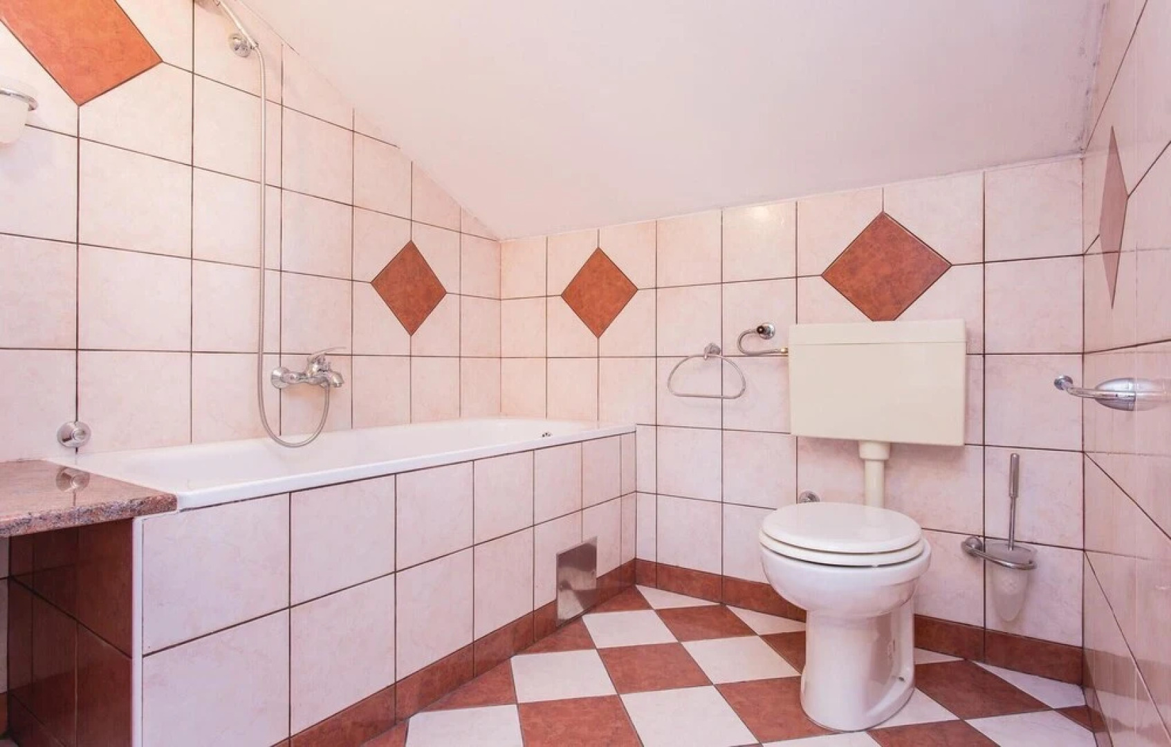 Amazing Home in Malinska With Wifi and 3 Bedrooms