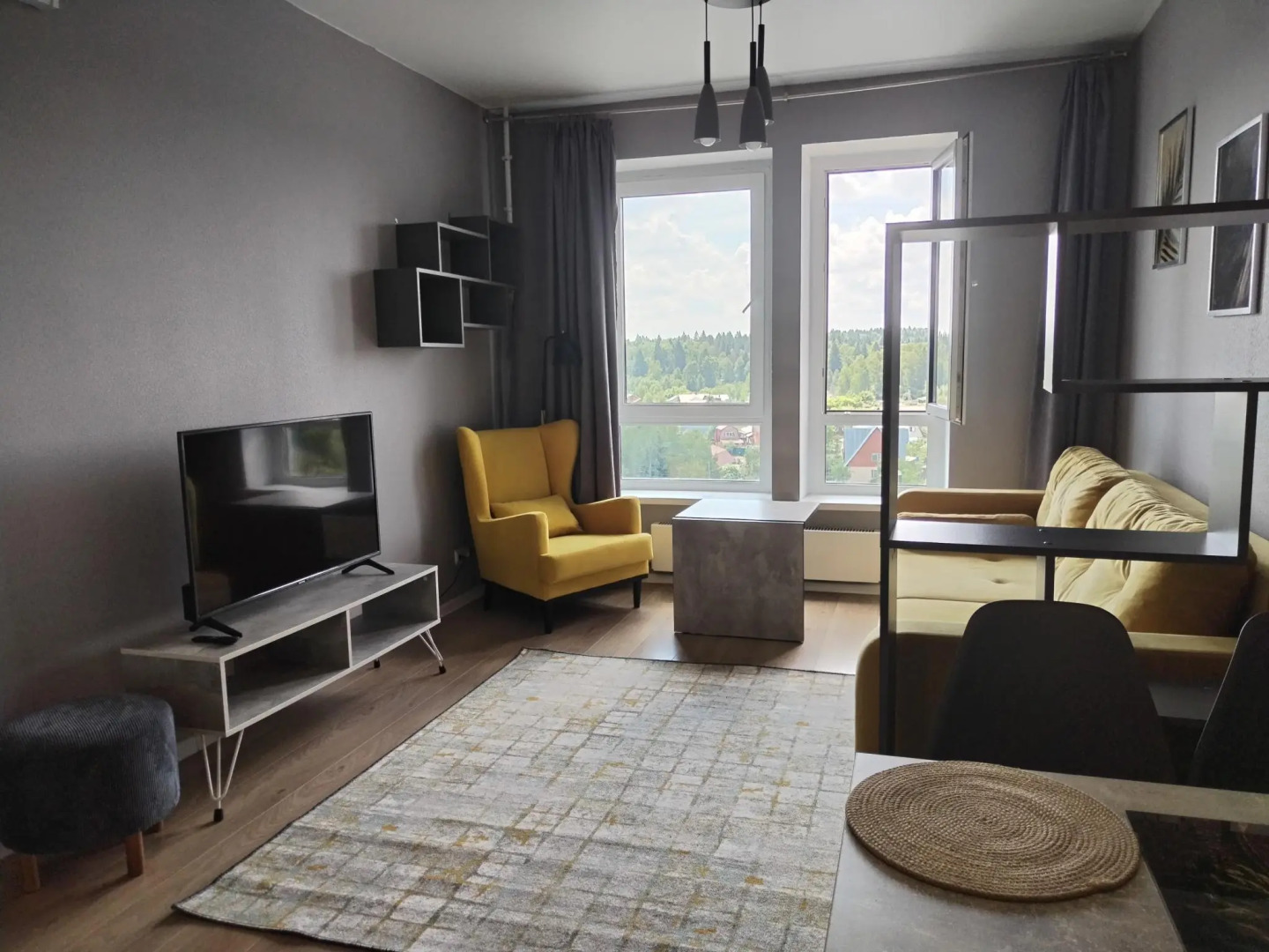 Апартаменты на проспекте Новосередневский 19