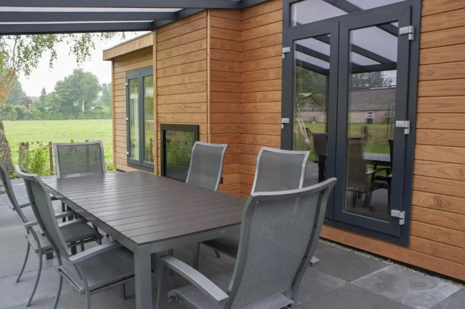 66 persoons Veluwe Villa met grillhuis