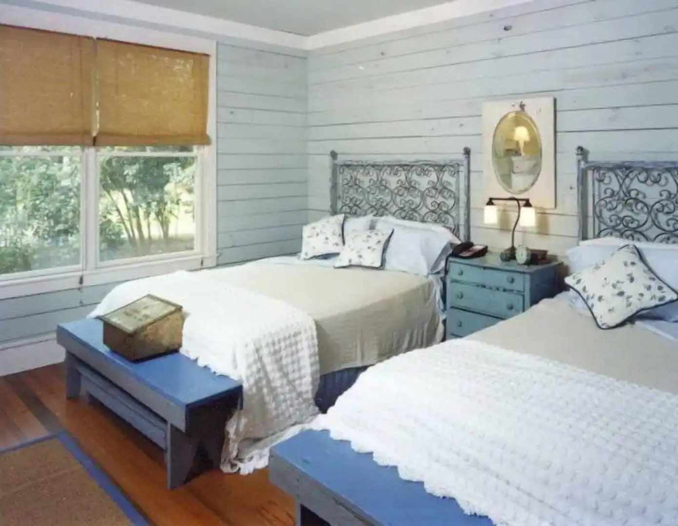 Ball House and Cottages