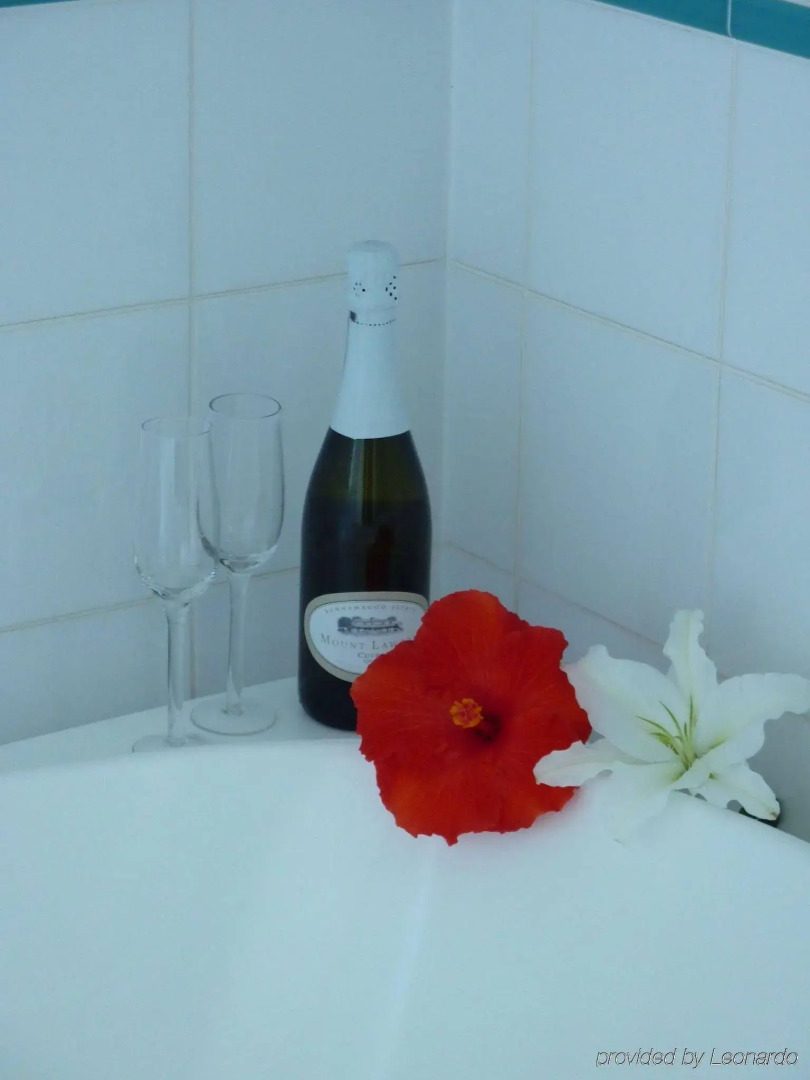 Sapphire Waters Motor Inn