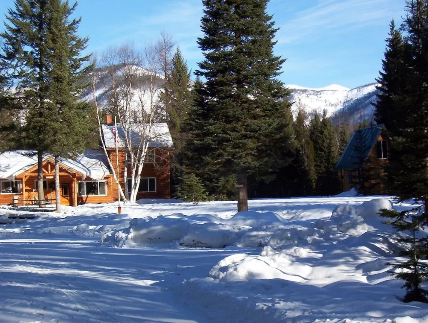 Smoky Bear Ranch Bed & Breakfast & Cabins