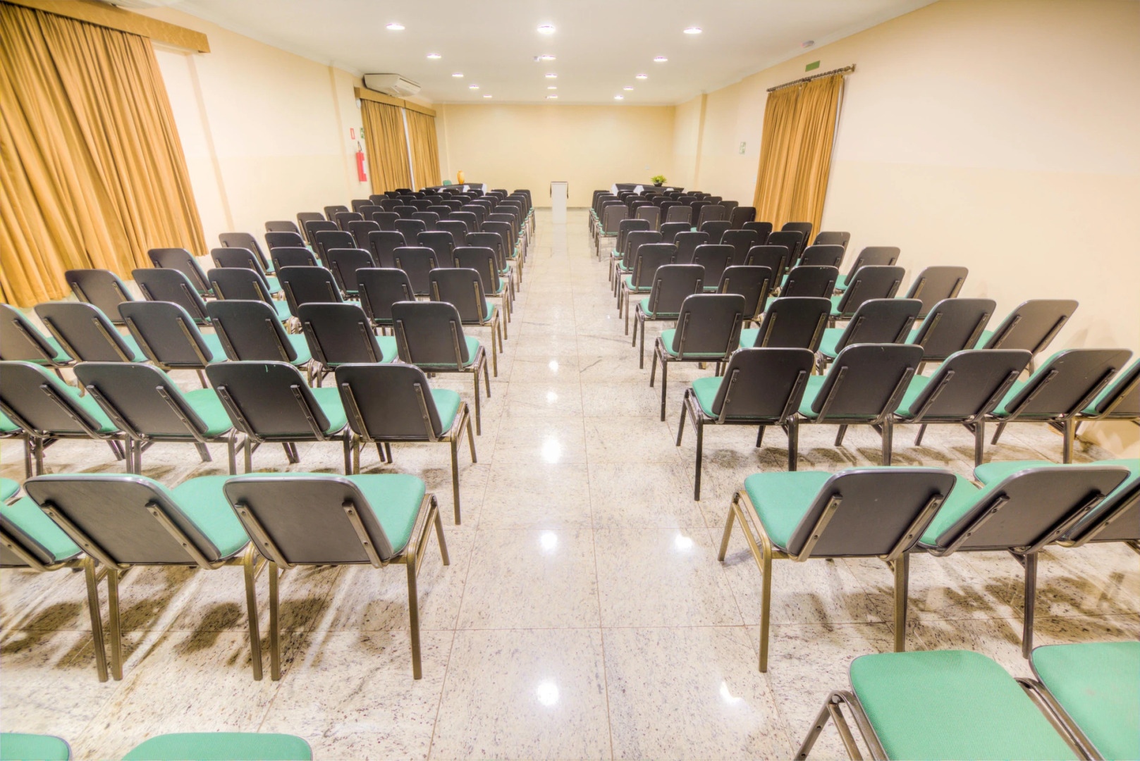 Hotel Golden Park Uberaba by Nacional Inn