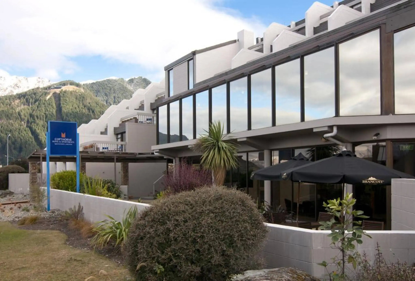 Copthorne Hotel & Apartments Queenstown Lakeview