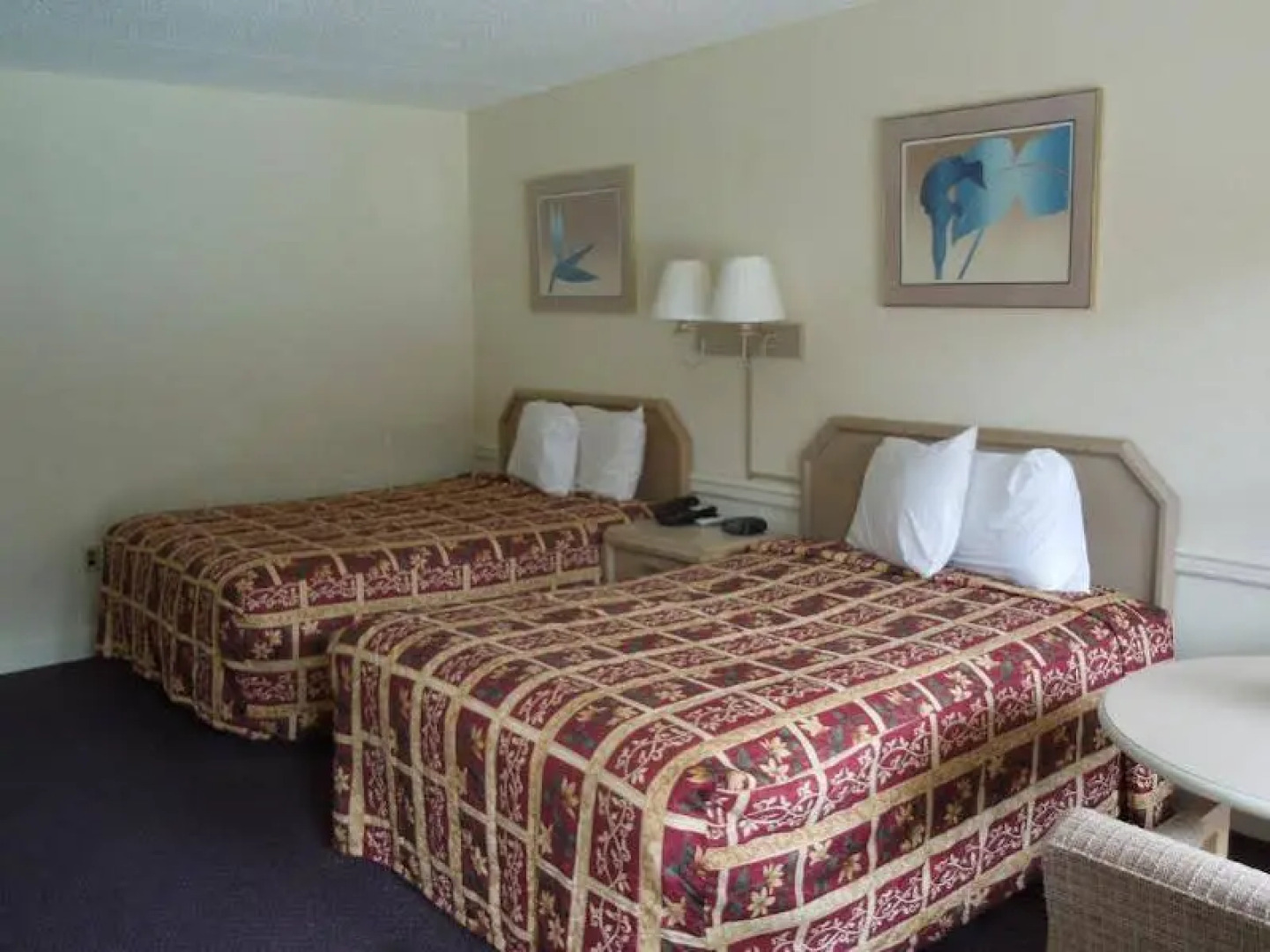 Travelodge Williamsburg Central