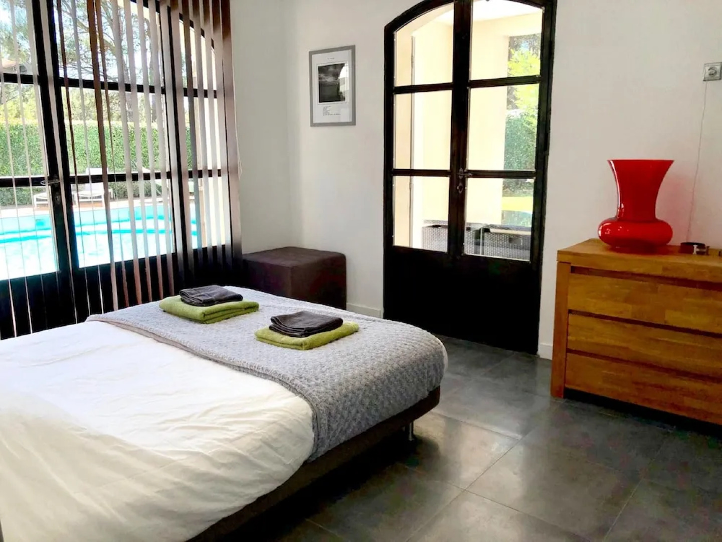 Villa With 5 Bedrooms in Mallemort, With Private Pool, Enclosed Garden and Wifi