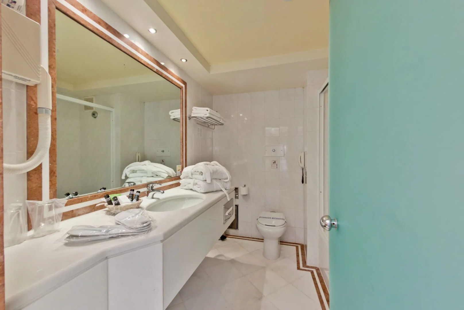 Possidi Holidays Resort & Suite Hotel