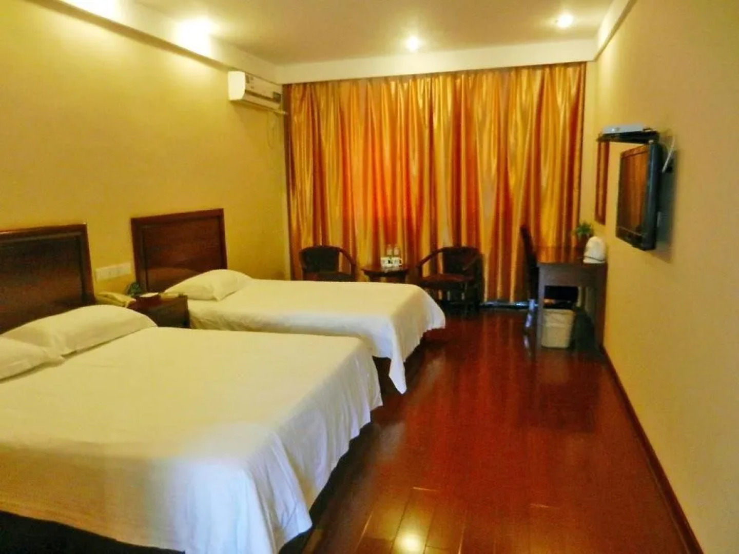 GreenTree Inn Yangzhou South Xindu Road Trade City Express Hotel