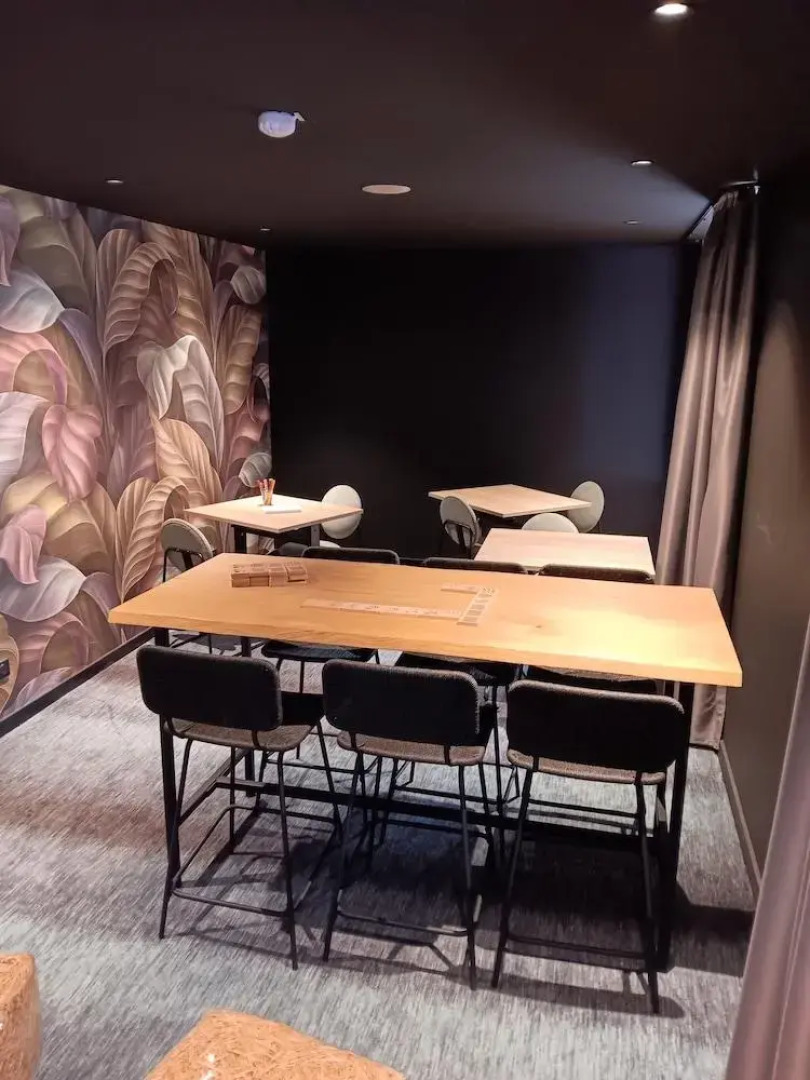 Ibis Styles Miramas - Provence