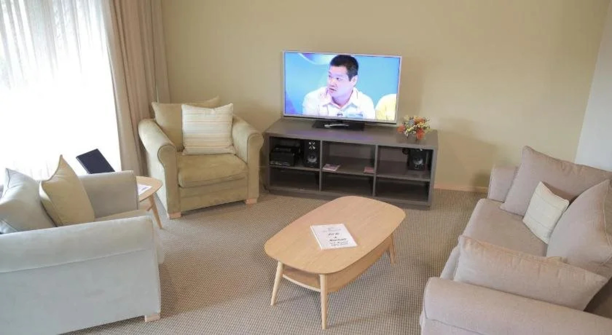 Gipsy Point Lakeside