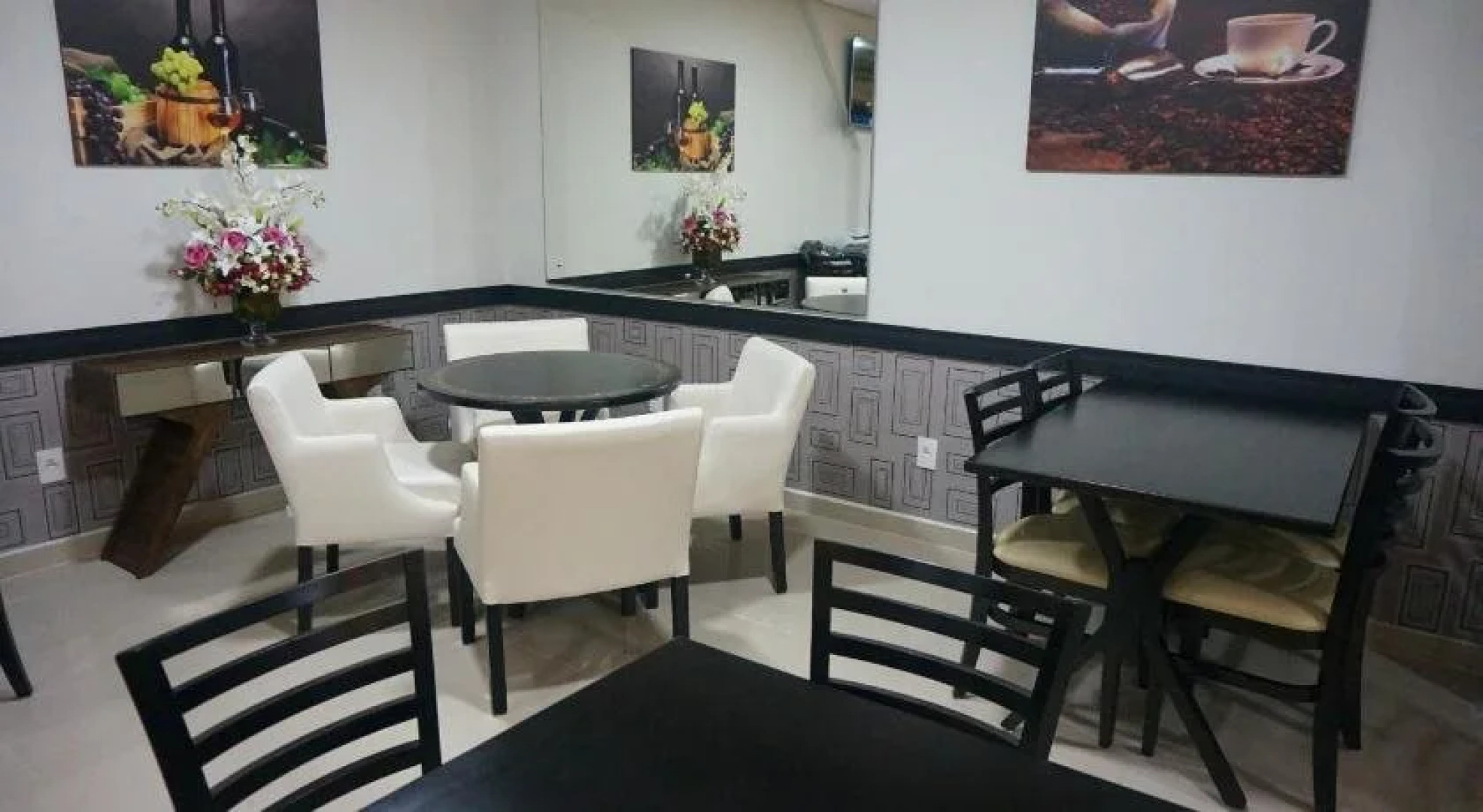 Economy Master Hotel