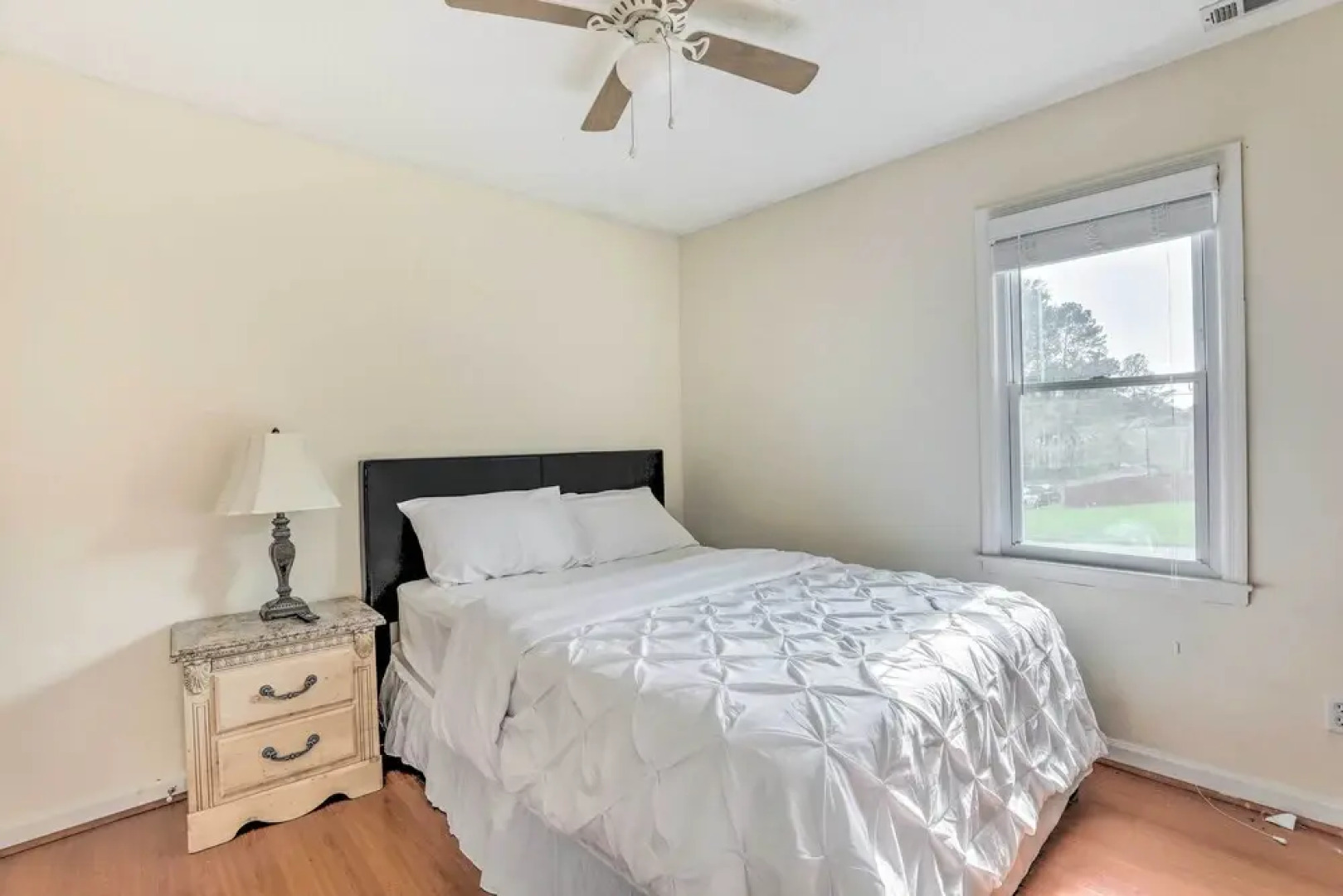 Pet-friendly House w/ Deck in Lawrenceville