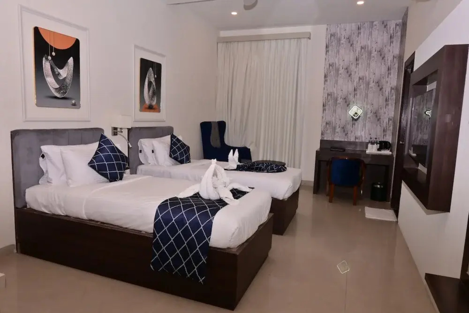 Comfort Inn Shubhra Ghazipur