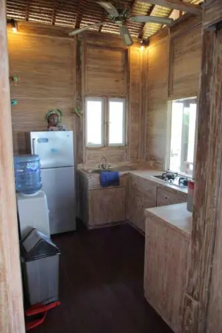 Ceningan Cool Breeze Villa