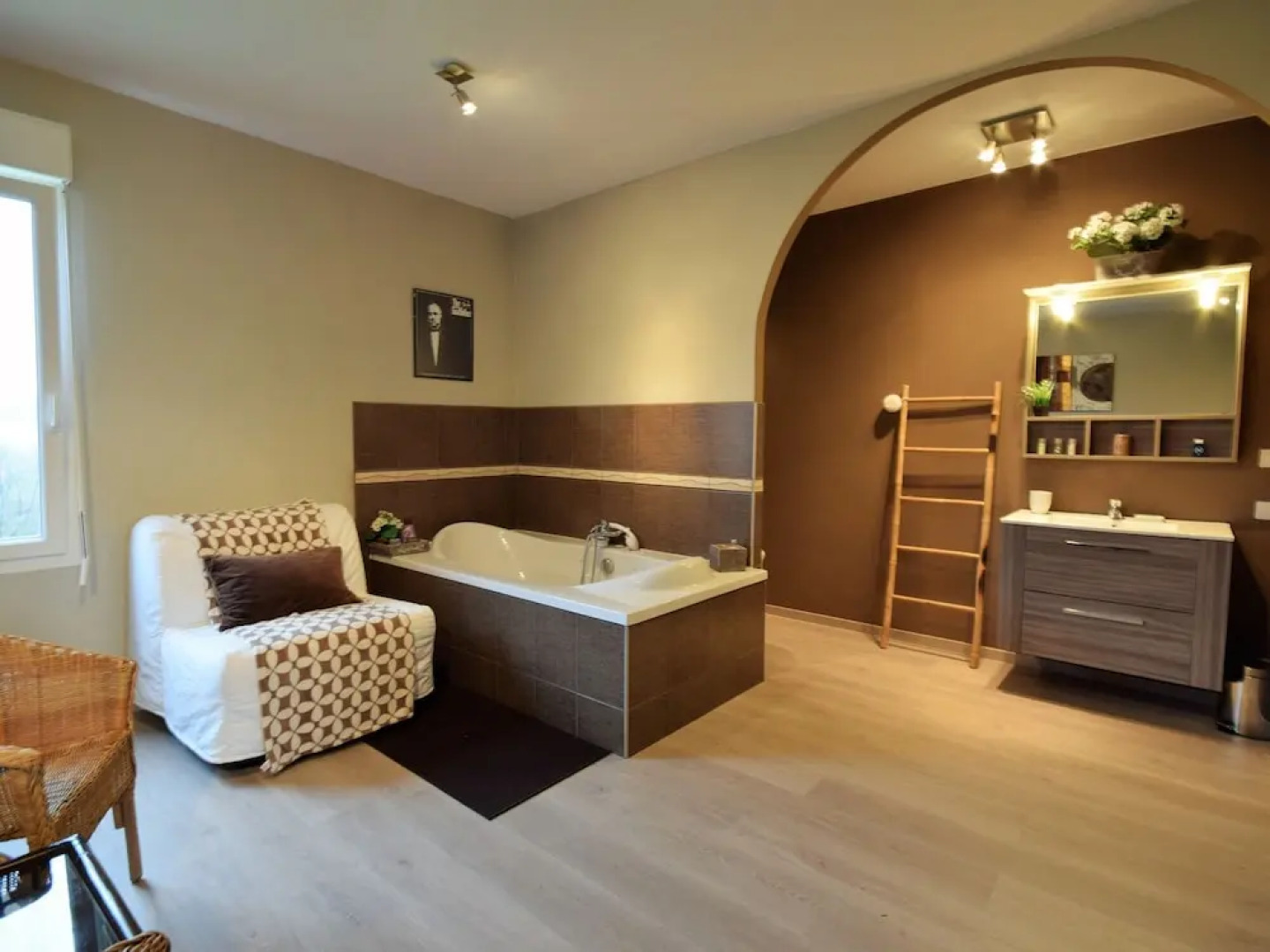 Modern House With Privat Pool Near the Most Beautiful Places on the River Lot