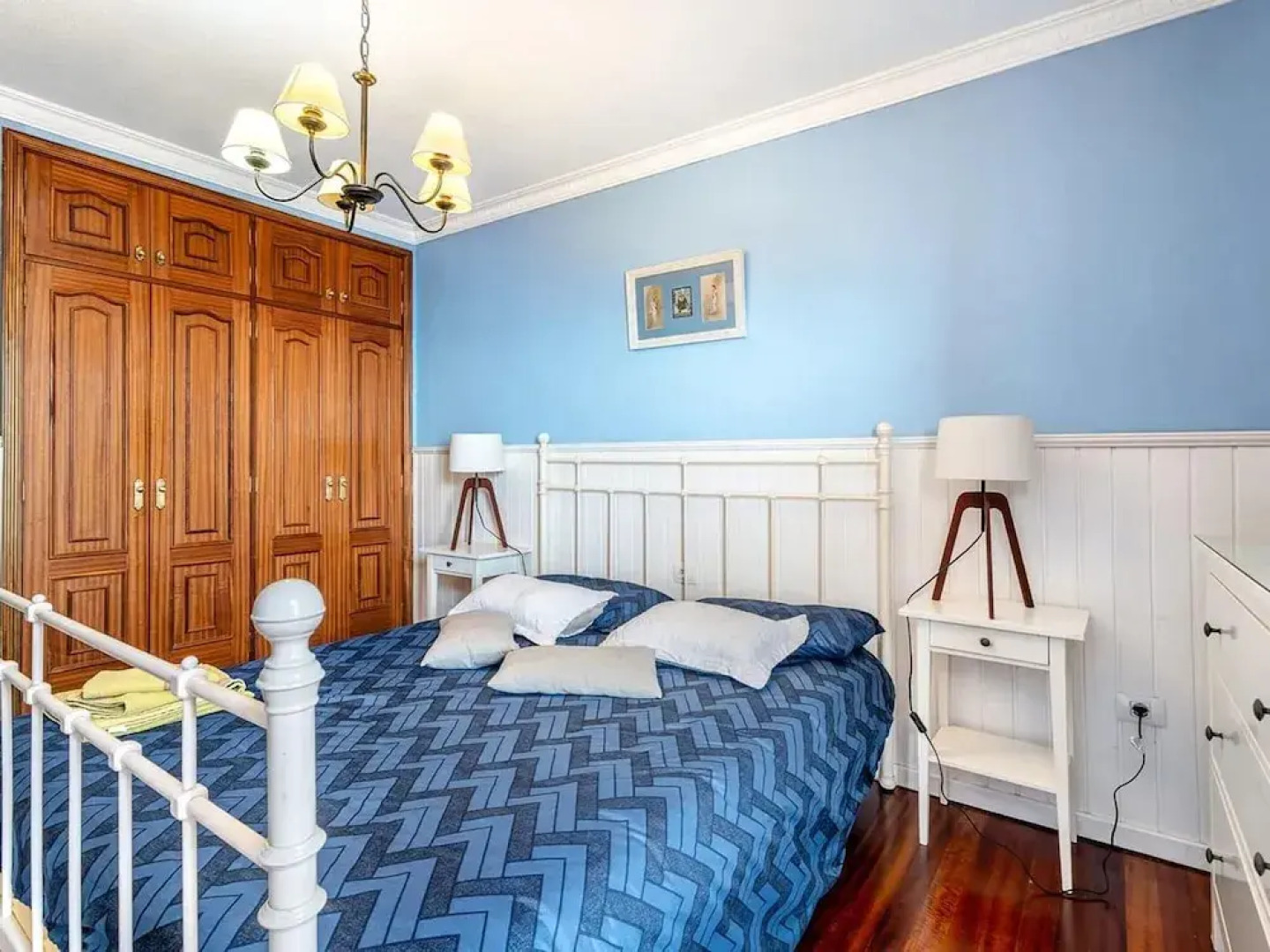 Apartment in Radazul With Stunning Sea Views