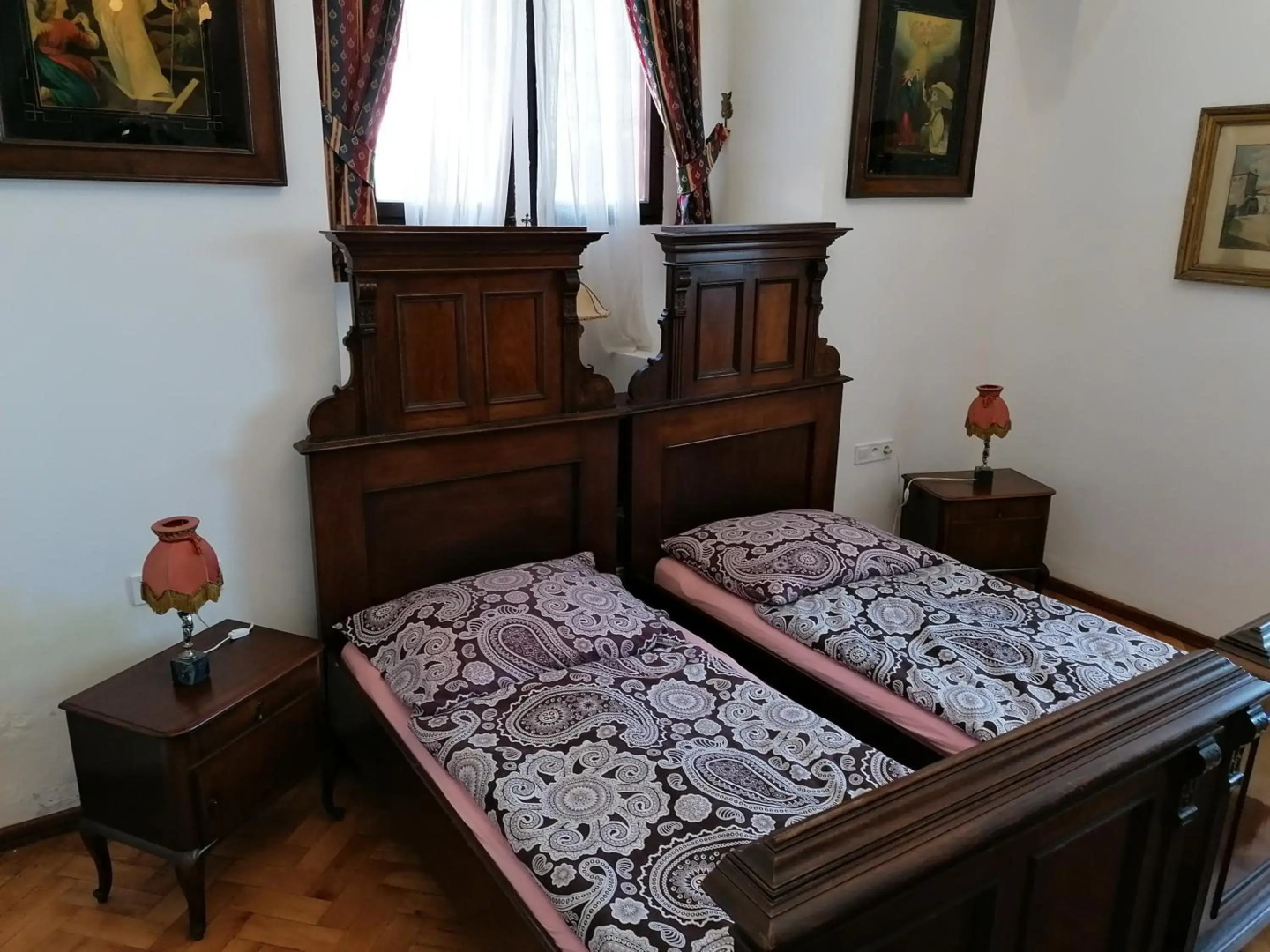 Gothic House Apartments