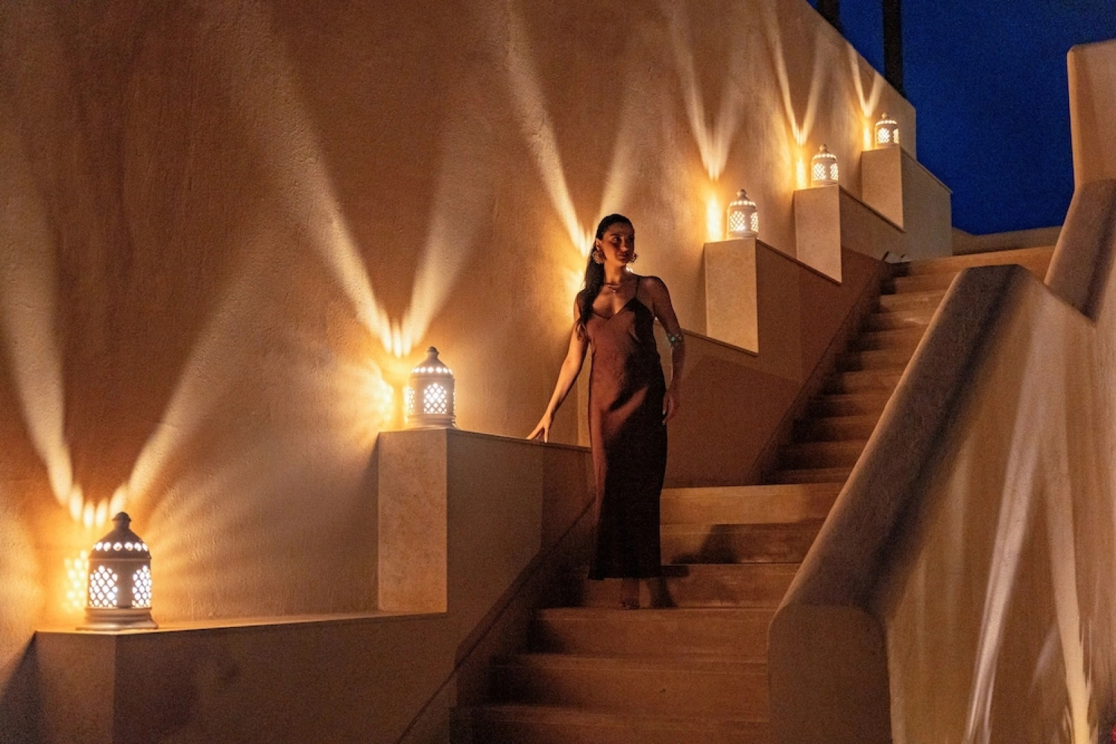 Almazino, Almaza Bay