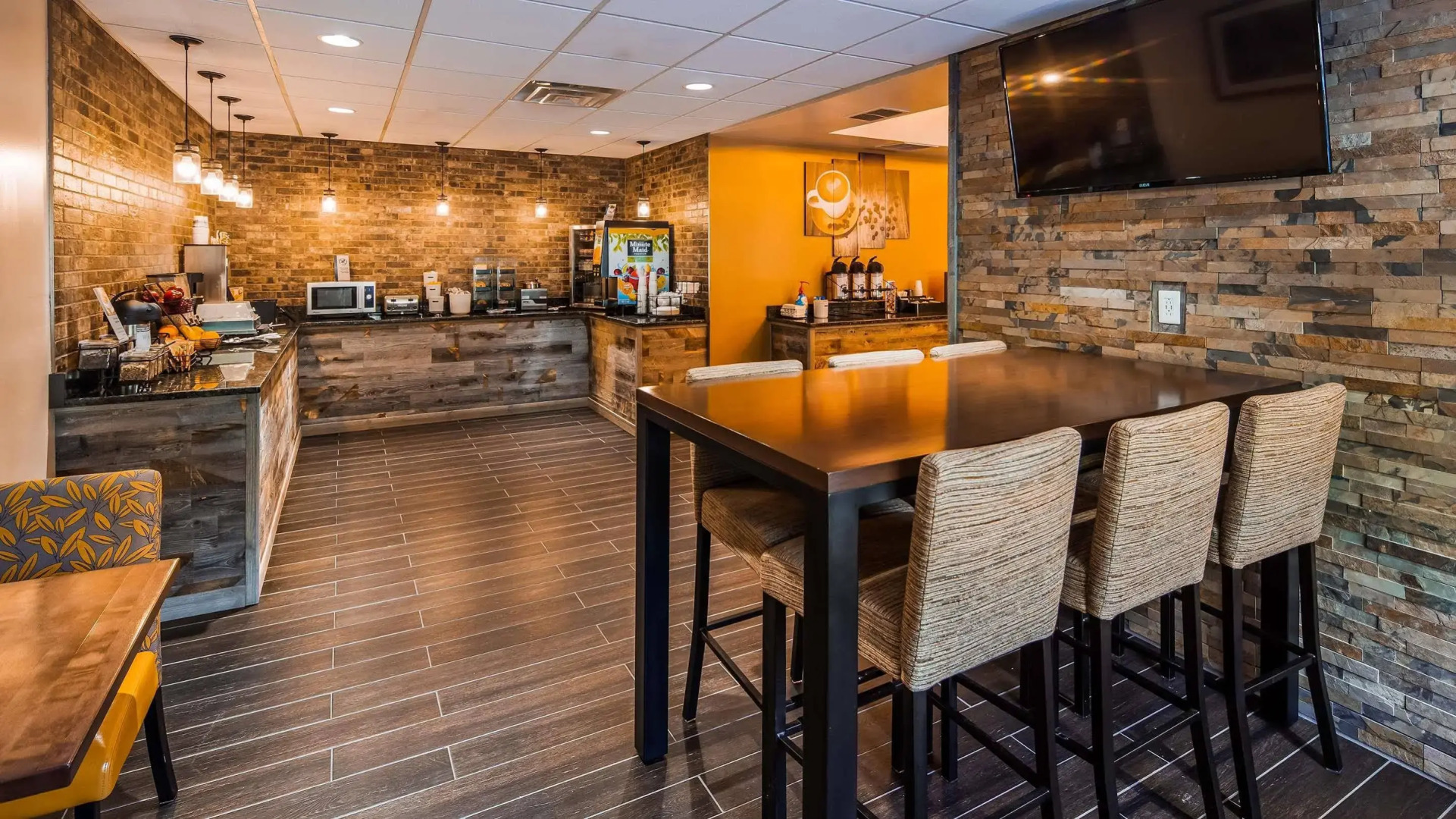 Best Western Logan Inn