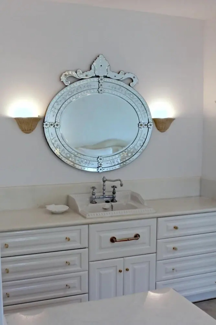 Villa Dori- Famous Composer's Holiday House on the Sea Front for 2-8 Persons