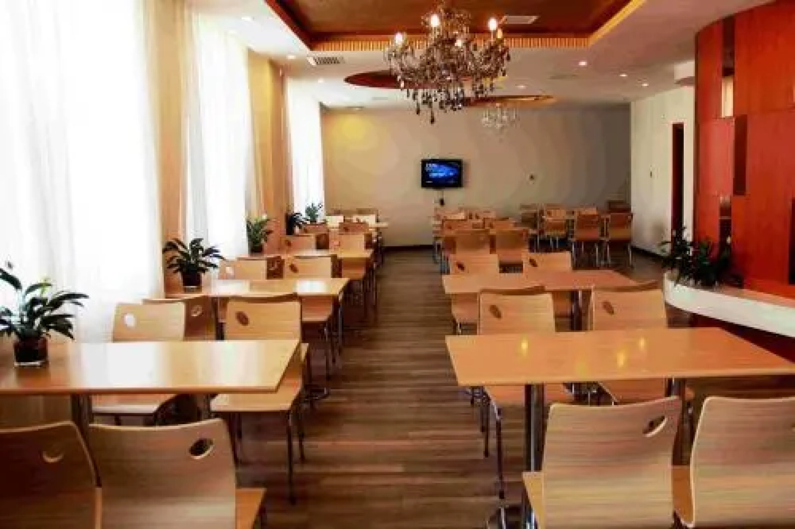 Starway Hotel Hanzhong High Passenger Station