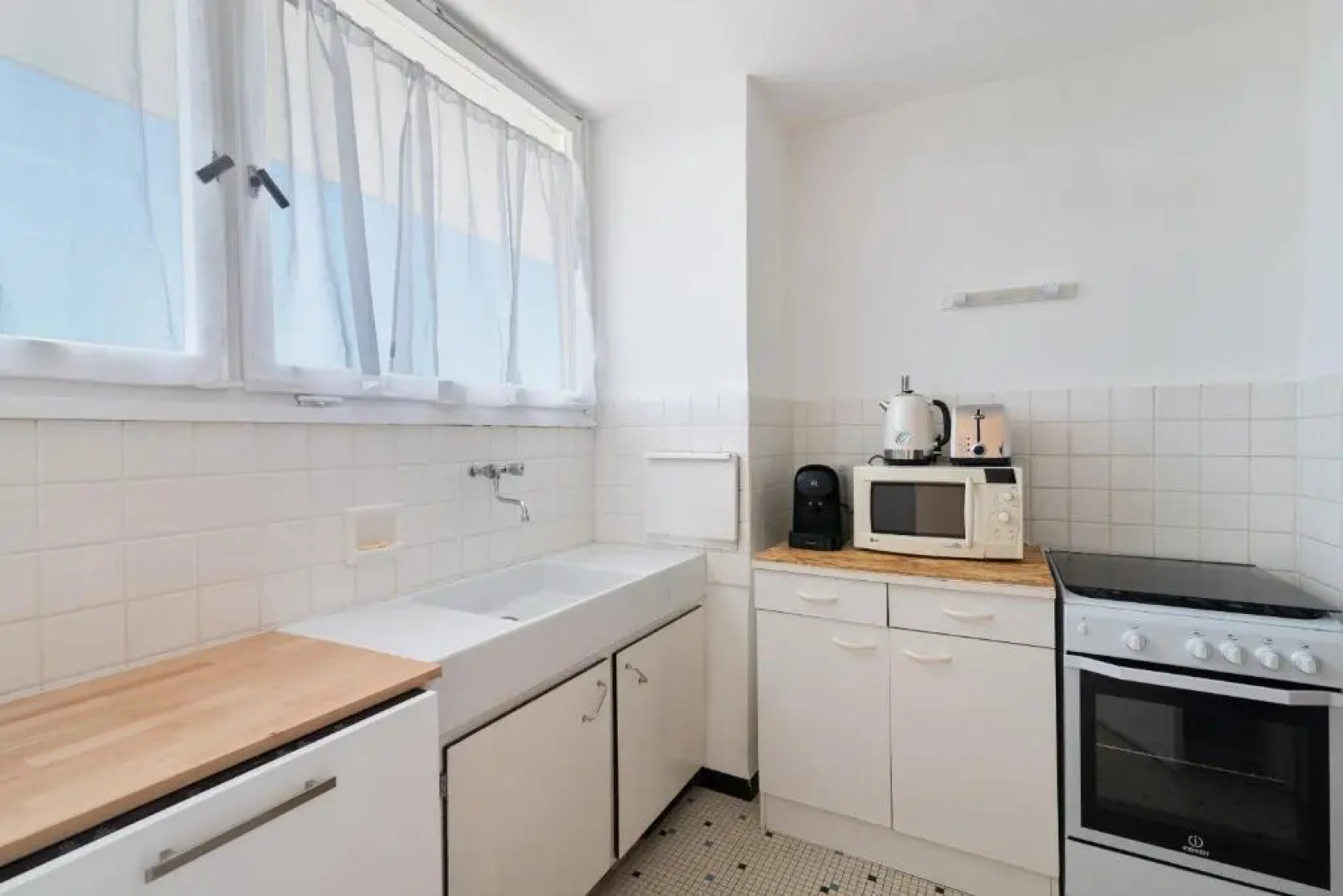 Beach house! Vue océan et montagnes. Plage centre.