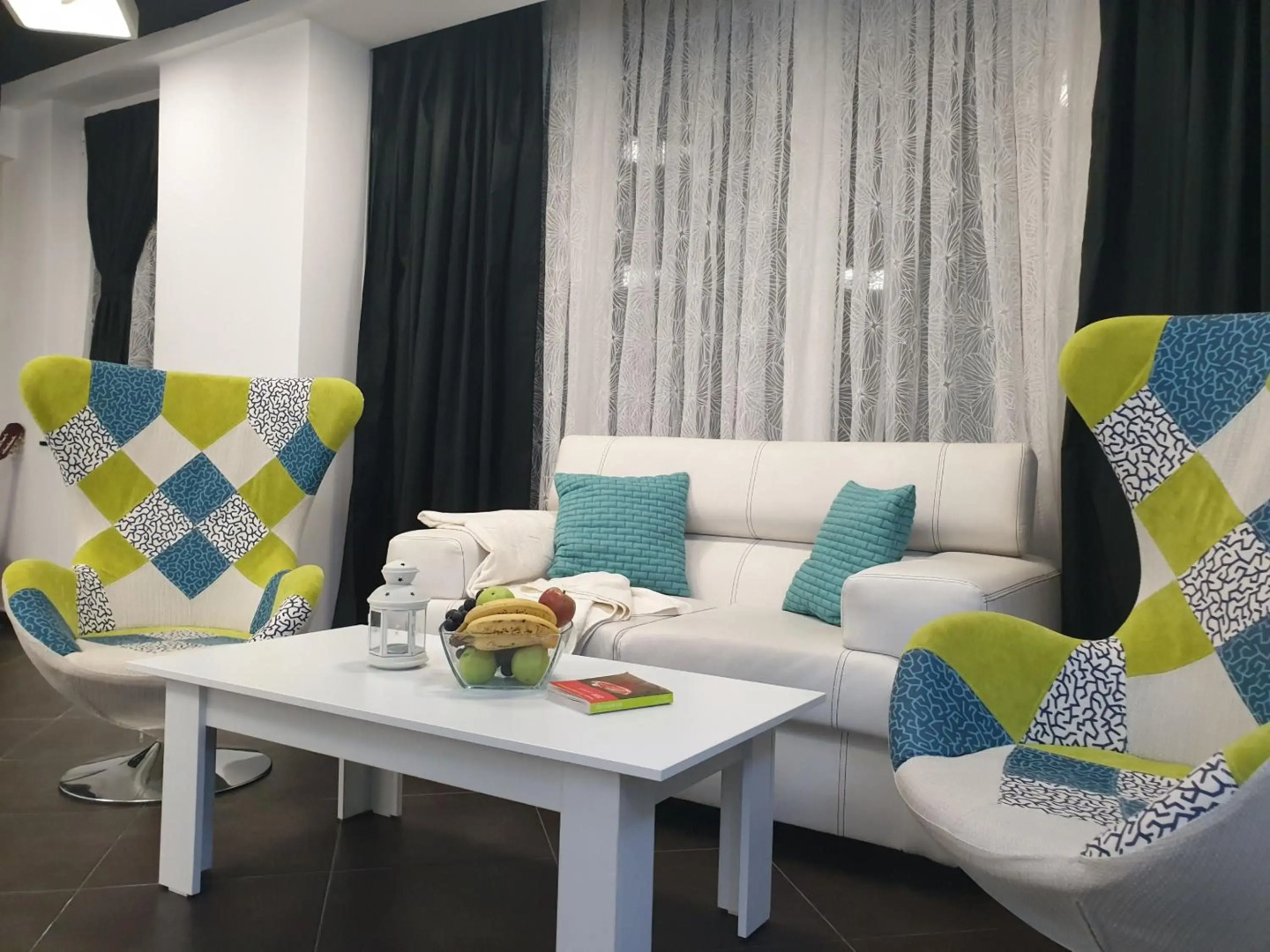 Sky Apartments Special