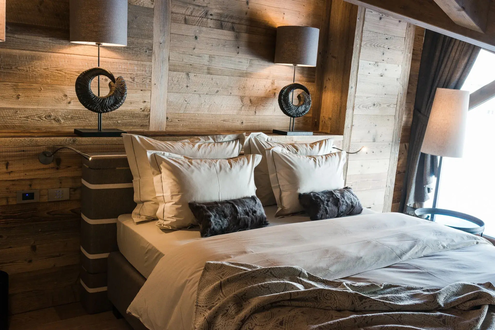 Sunny Valley Mountain Lodge