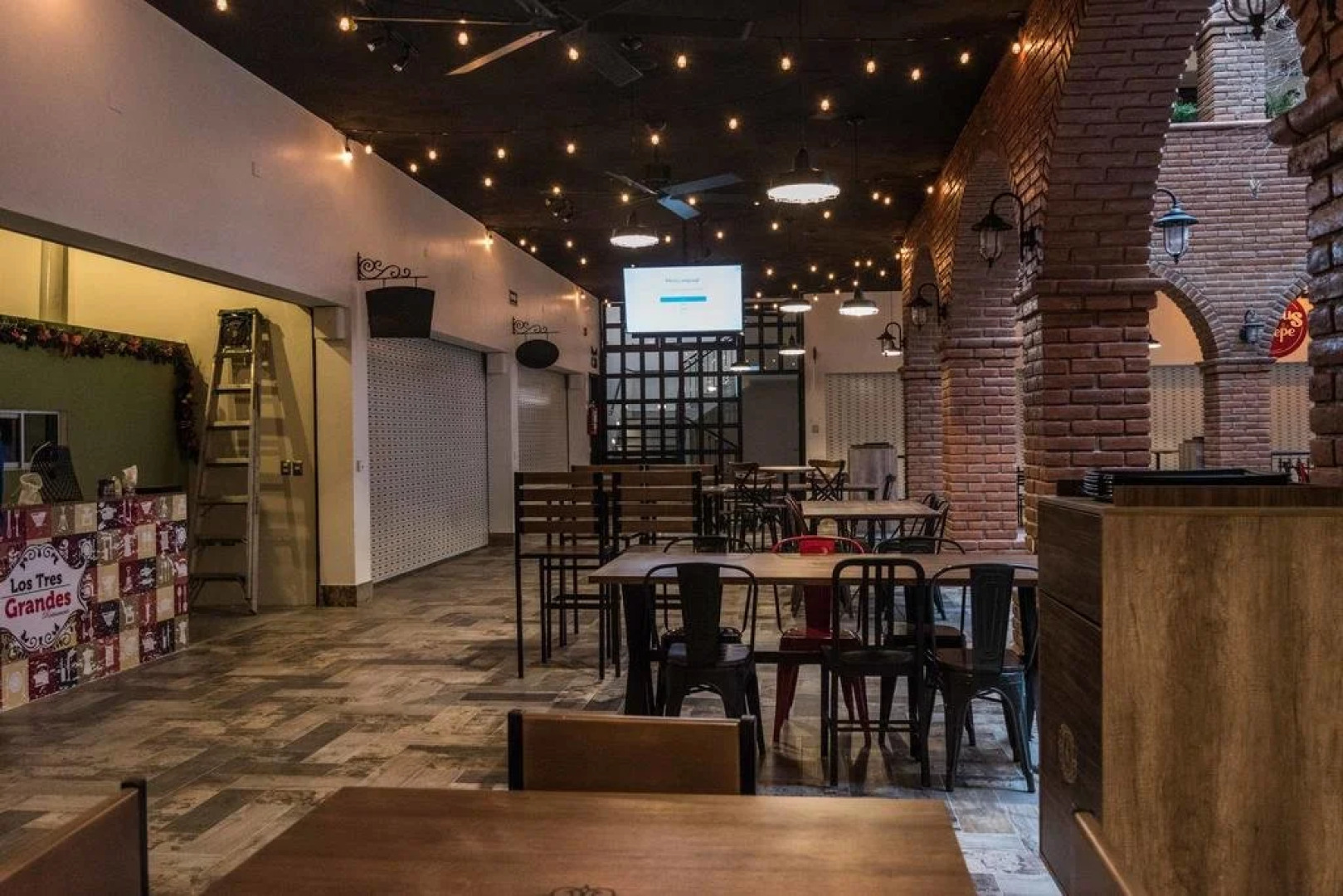 Punto Madero Hotel & Plaza