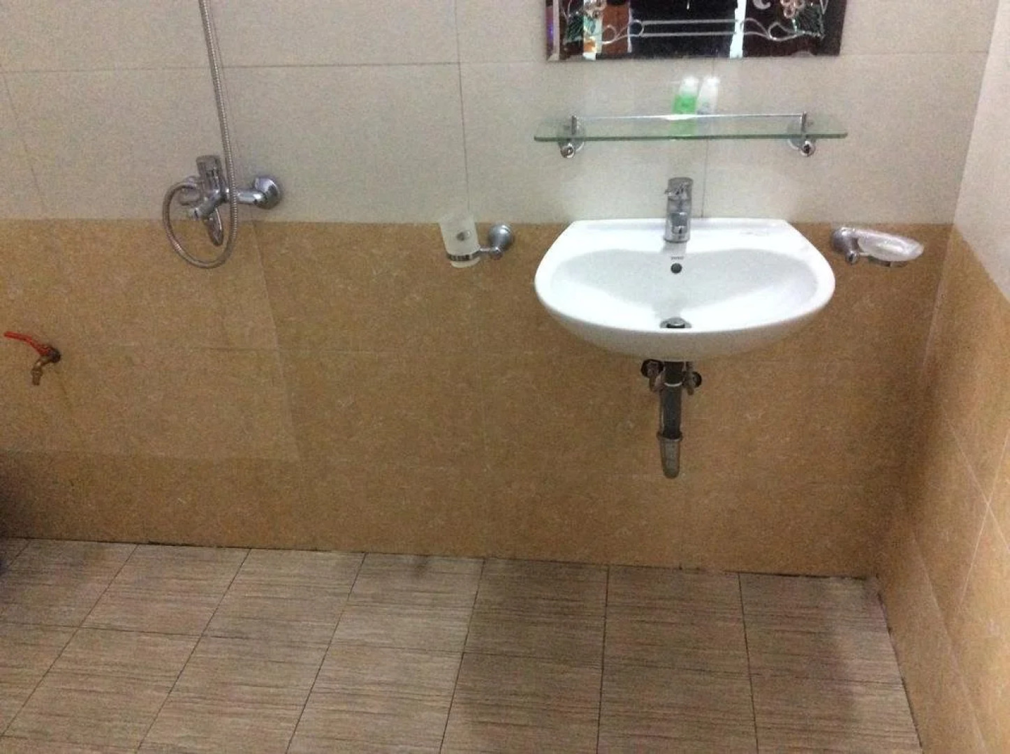 Thang Loi Tam Dao Hotel