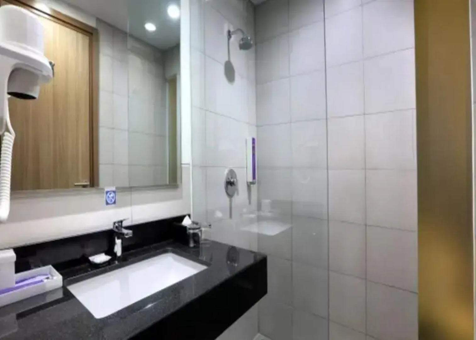 Quest Prime Cikarang By Aston