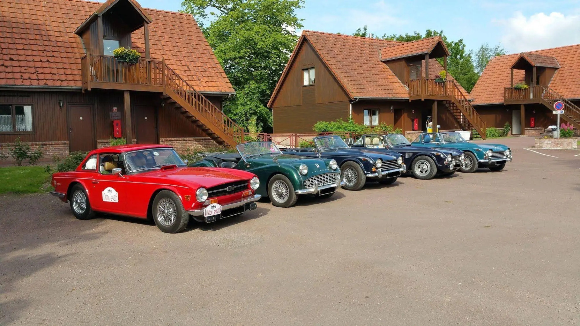 Logis _ Hotel Restaurant La Sapiniere