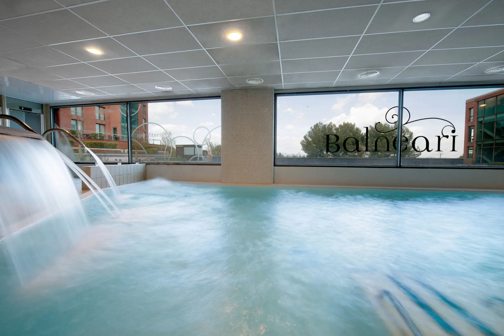 Отель Dolce by Wyndham Barcelona Resort