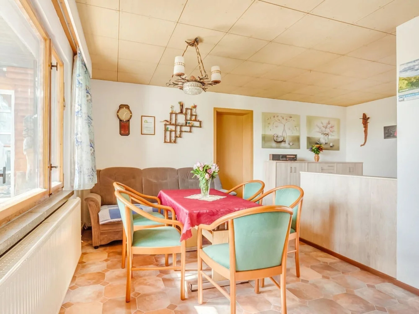 Beautiful Detached Holiday Home With Sauna Adjacent to the Rennsteig in Thuringia