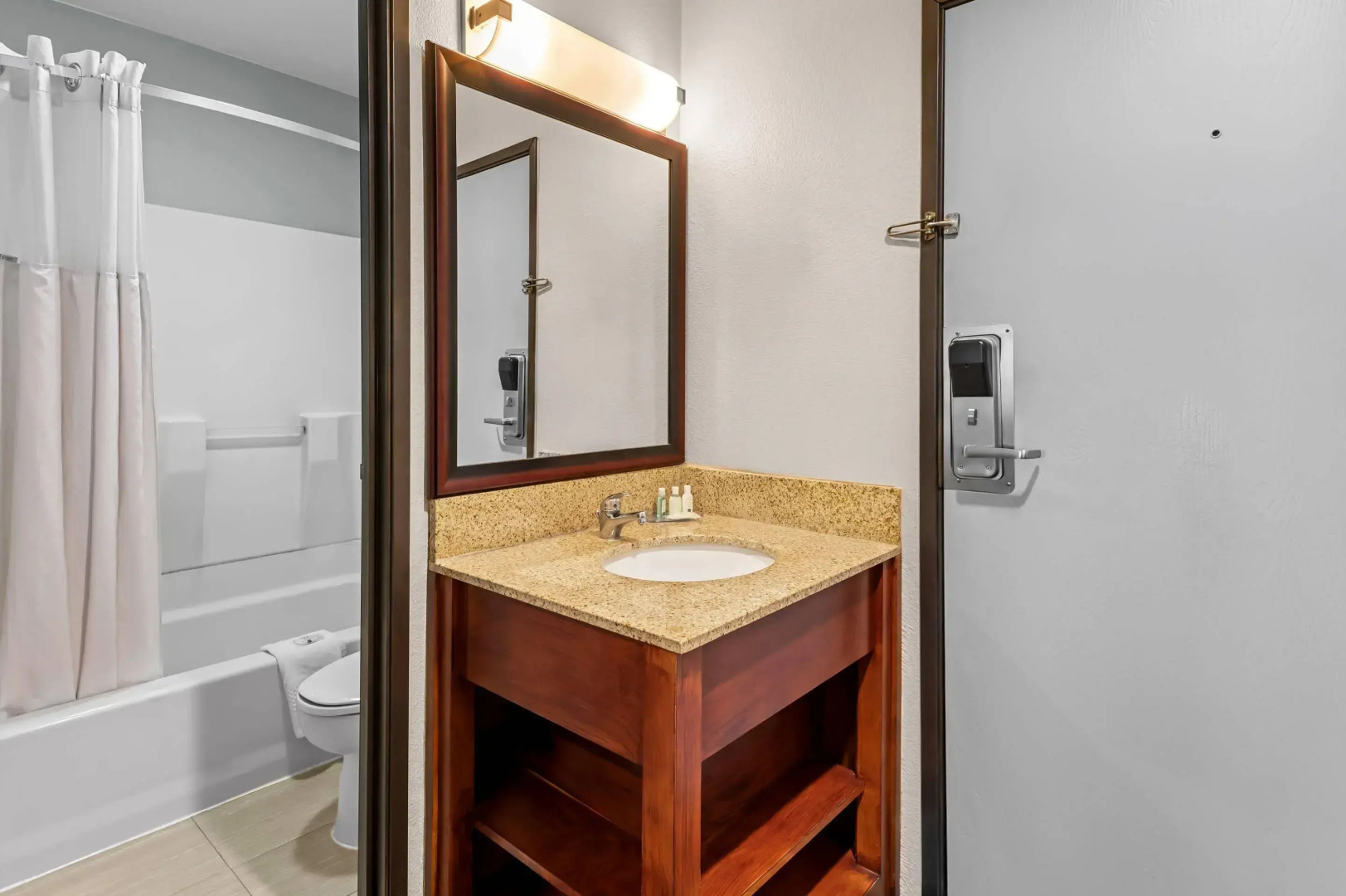 Quality Inn - Denton