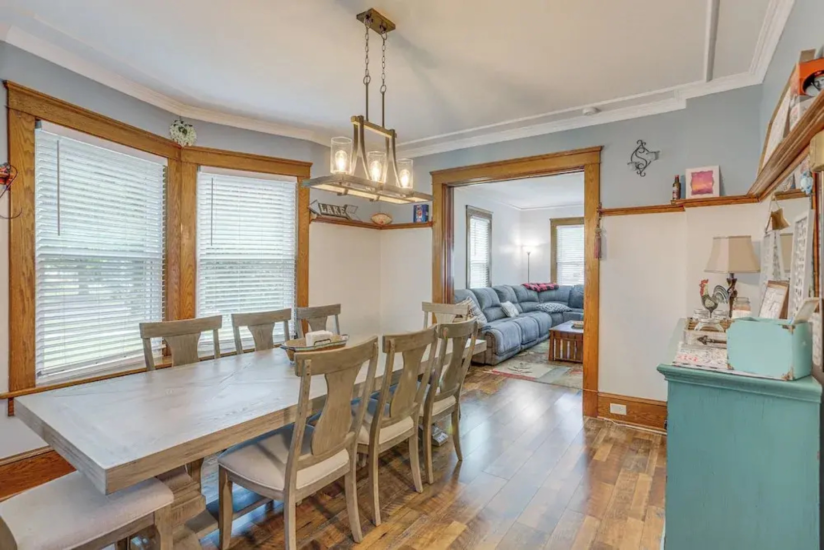 3 Mi to Cedar Point: Sunny Sandusky Home w/ Yard