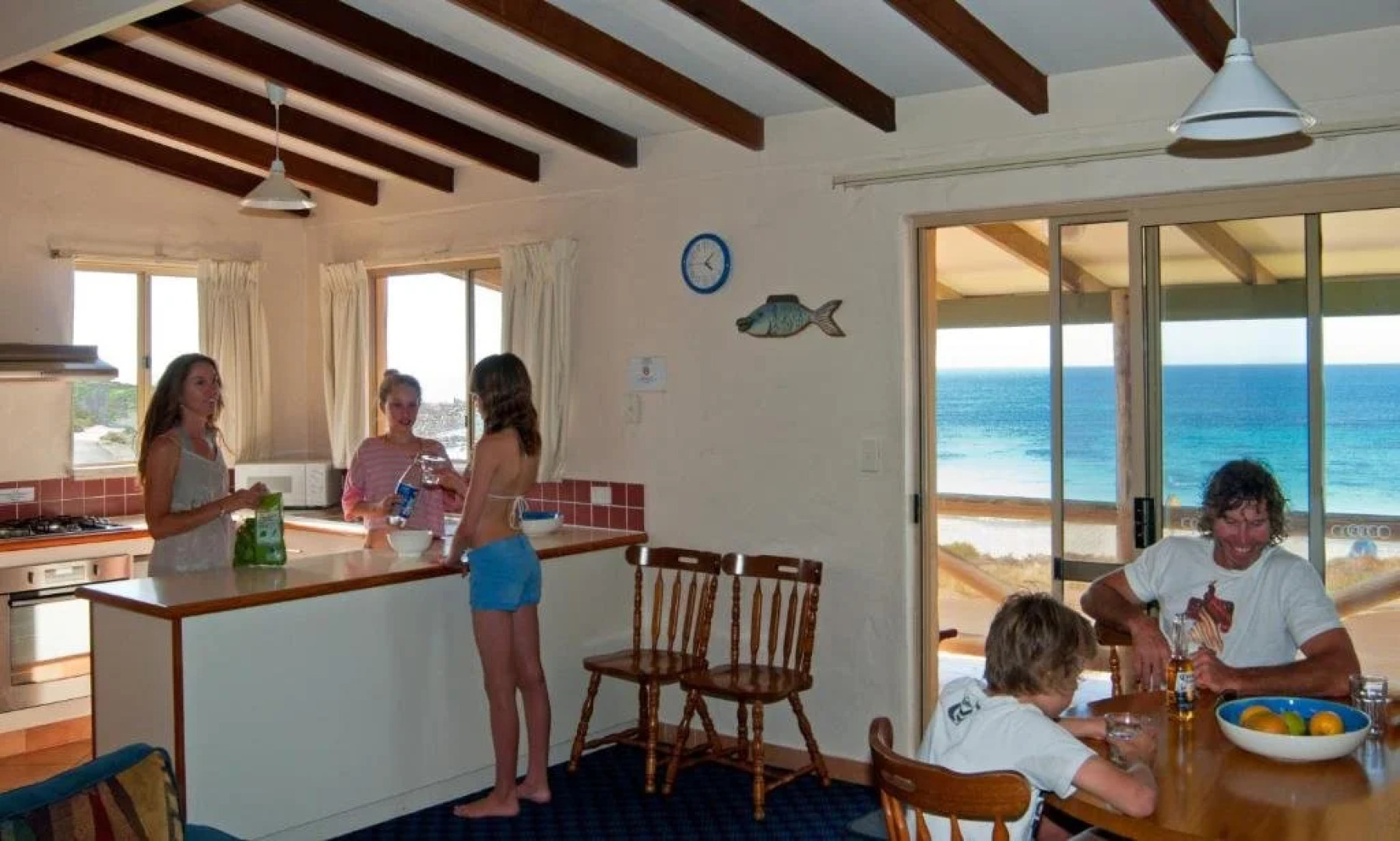 Canal Rocks Beachfront Apartments