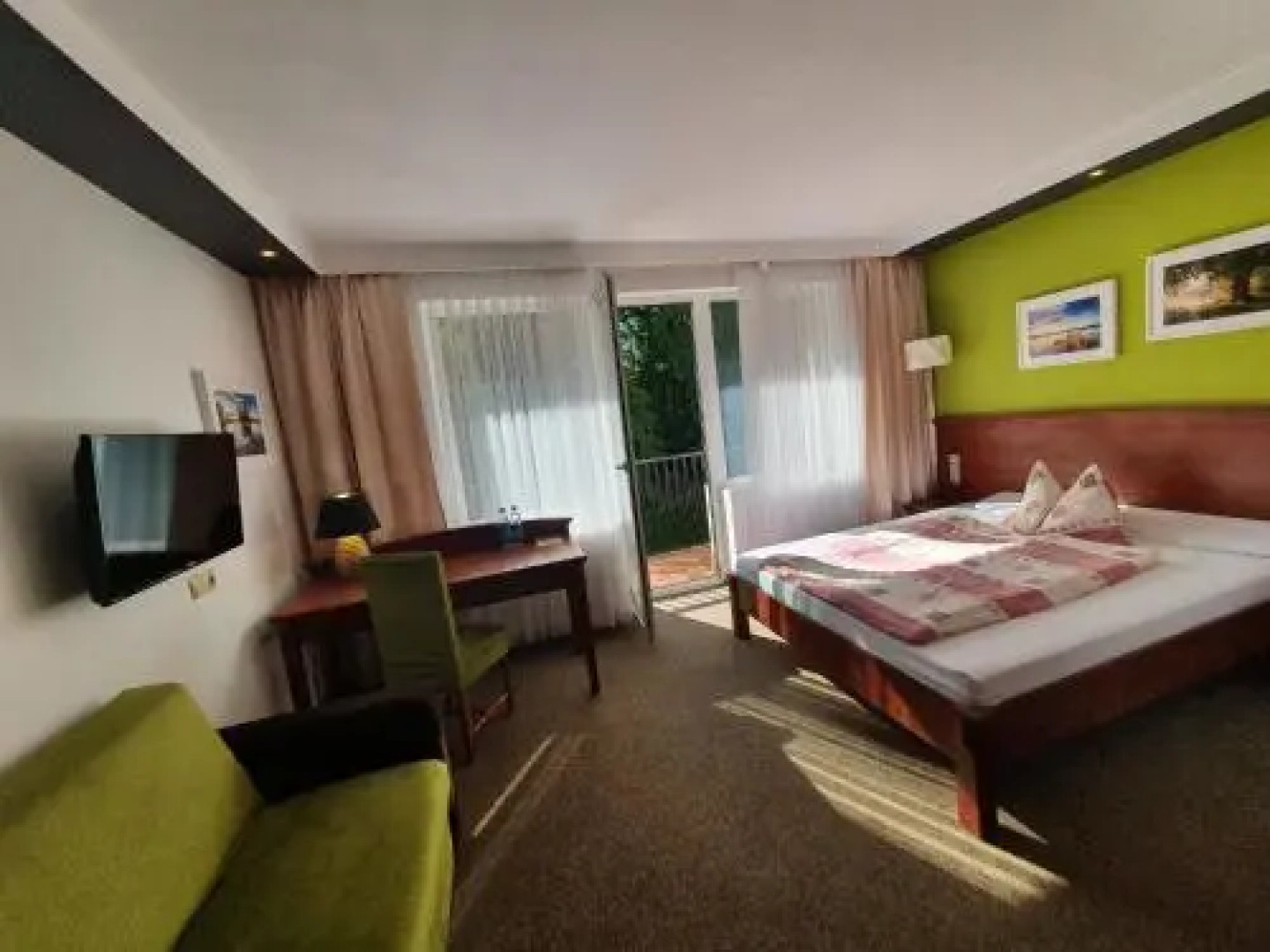 Hotel & Restauracja Wodnik