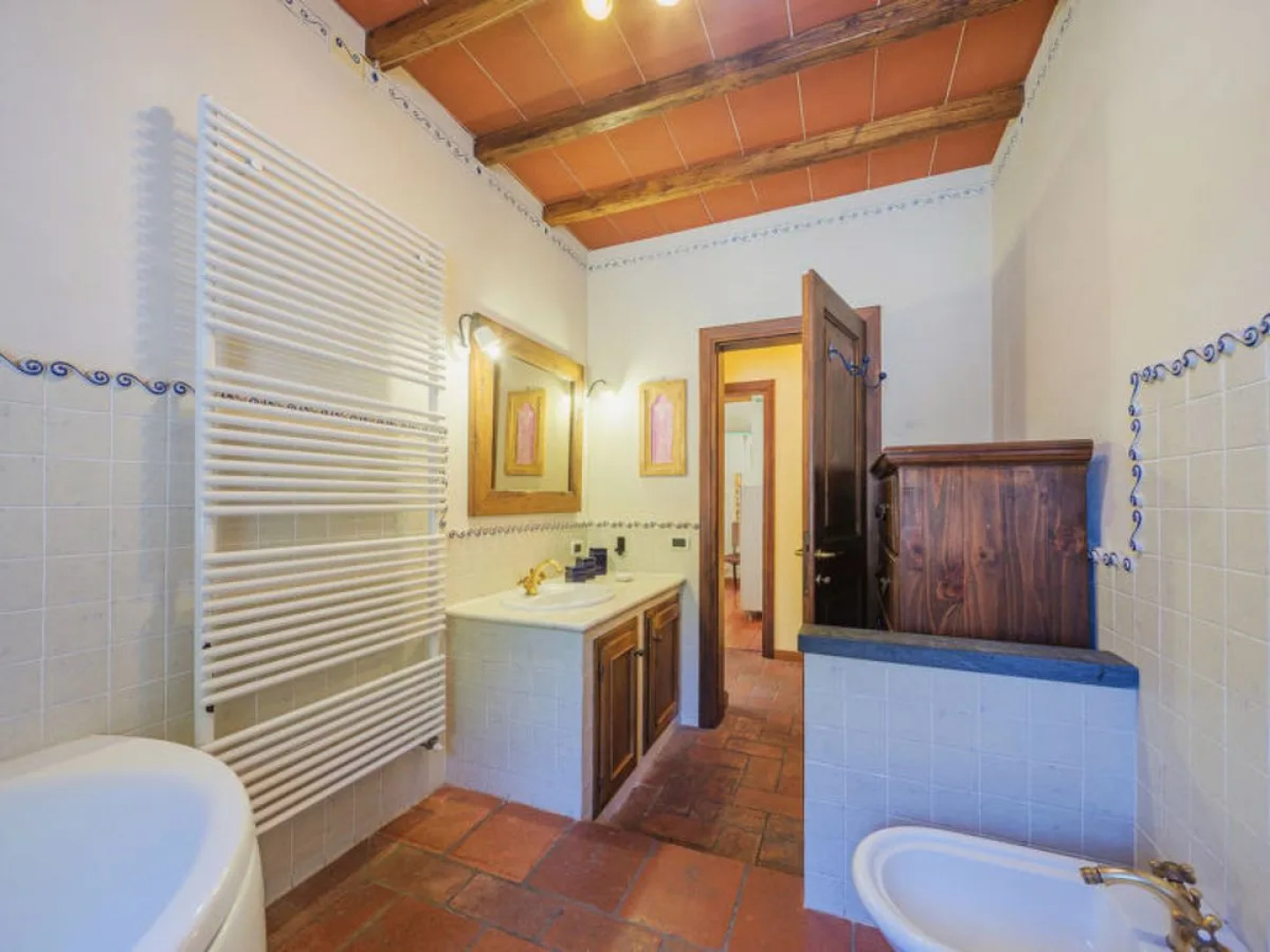 House LAia Seravezza