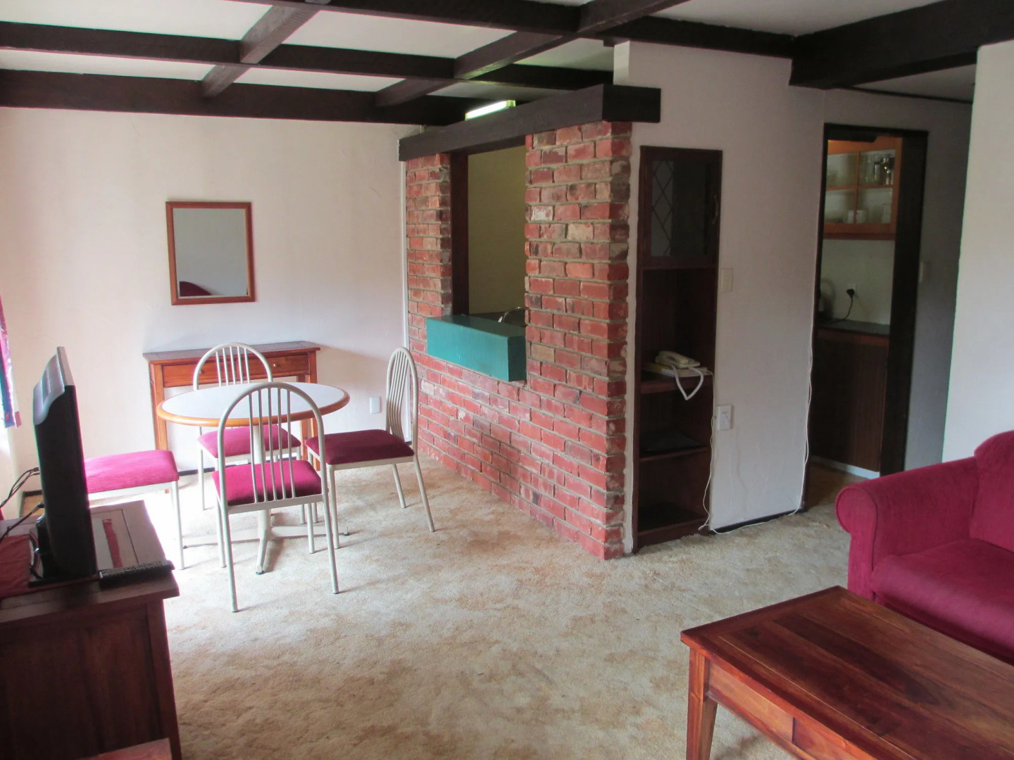 Woodlands Motels and Apartments