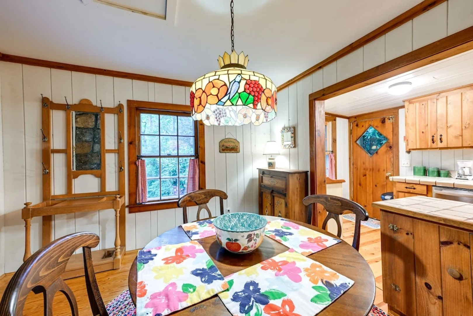 Highlands Vacation Rental - Walk to Mirror Lake!