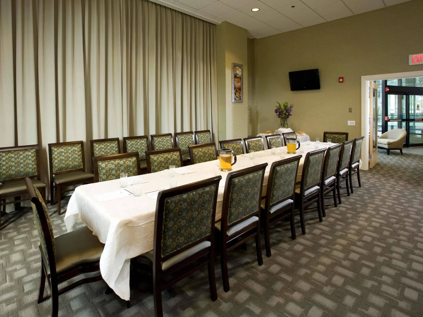 Best Western Plus Philadelphia Airport S. At Widener Univ.