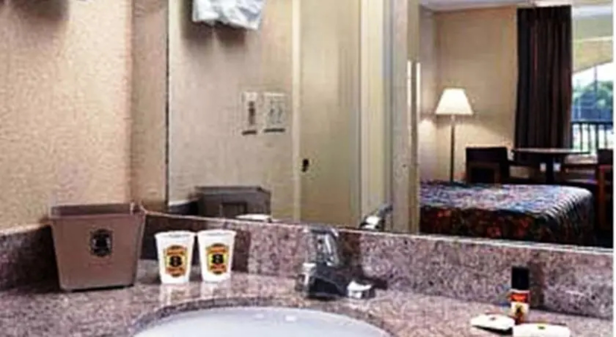 Super 8 Motel - Walterboro