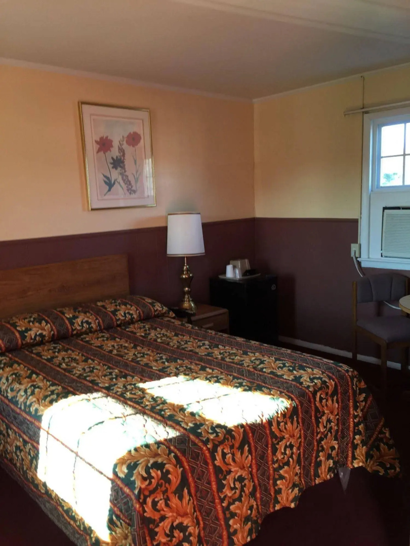 Sleepy Hollow Motel