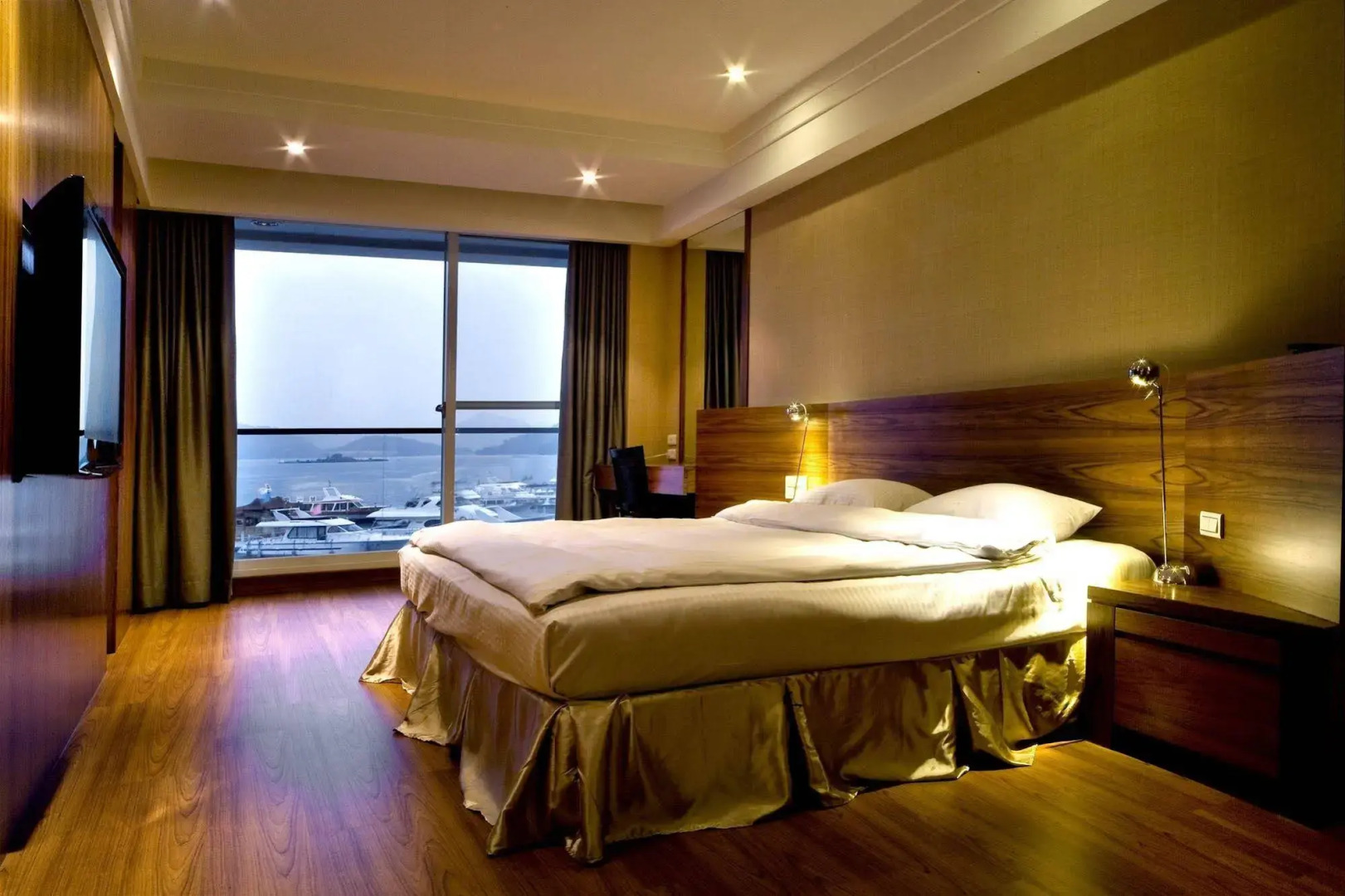 Spa Home Sun Moon Lake Luxury Lakeside Hotel