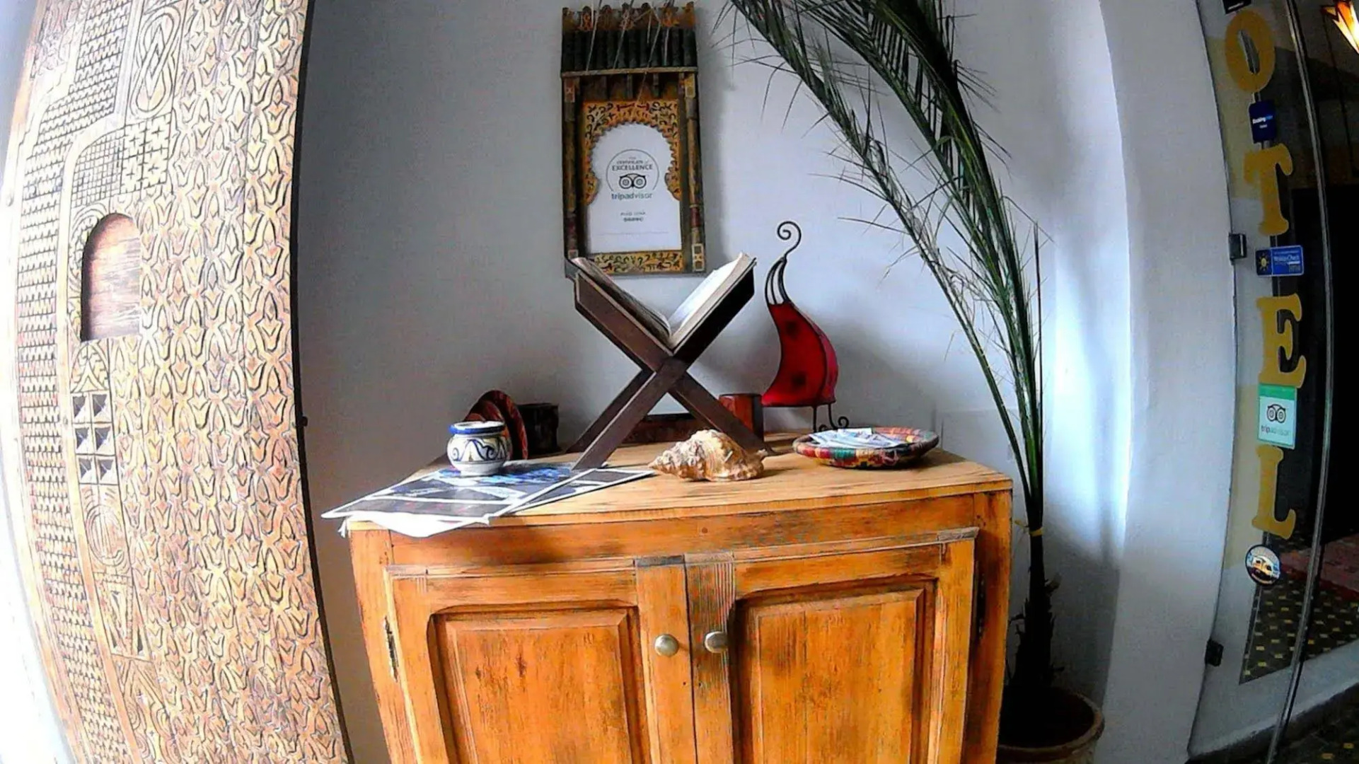 Riad Inna & Watersports Center