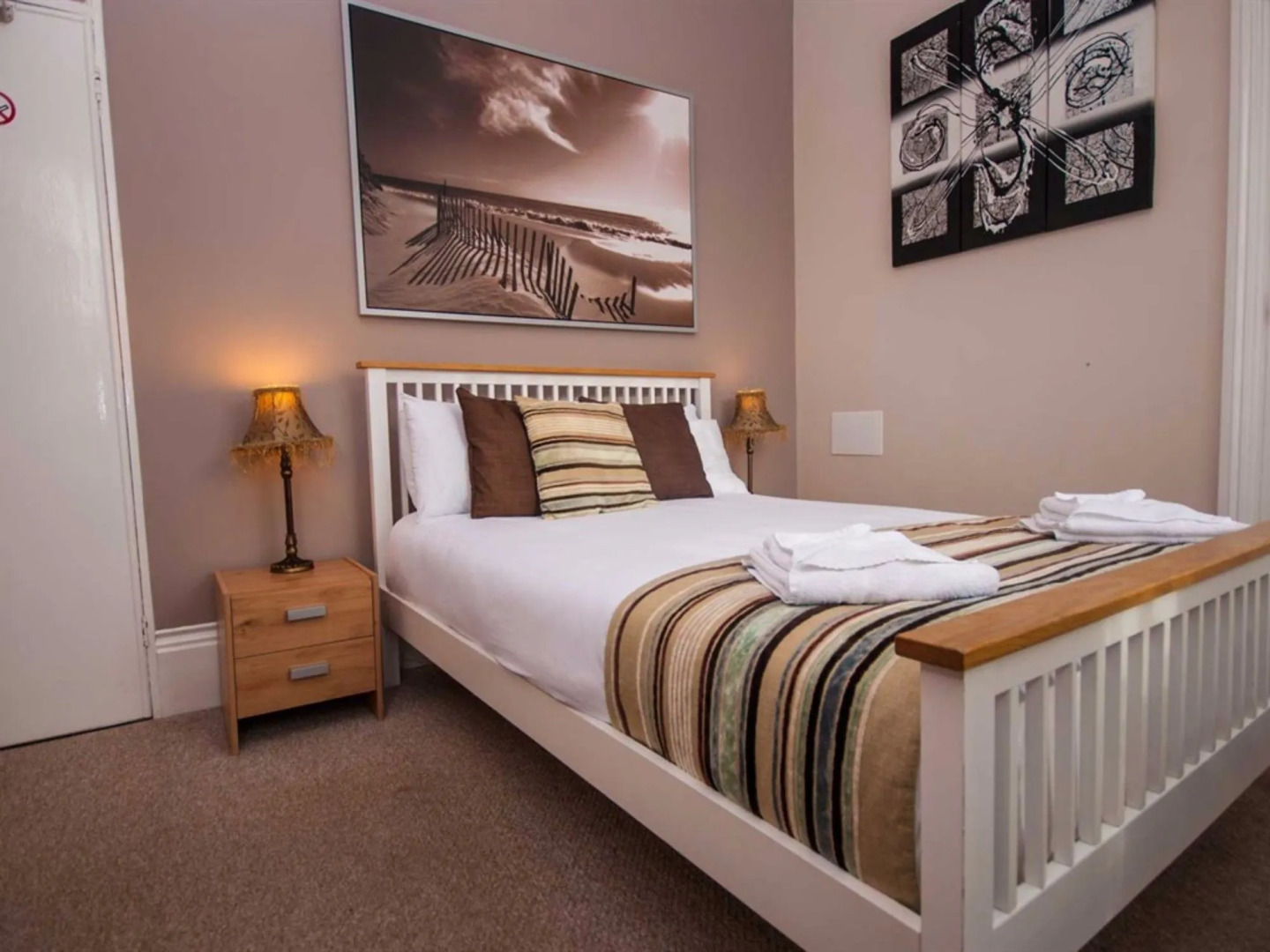 Somerton Lodge Hotel