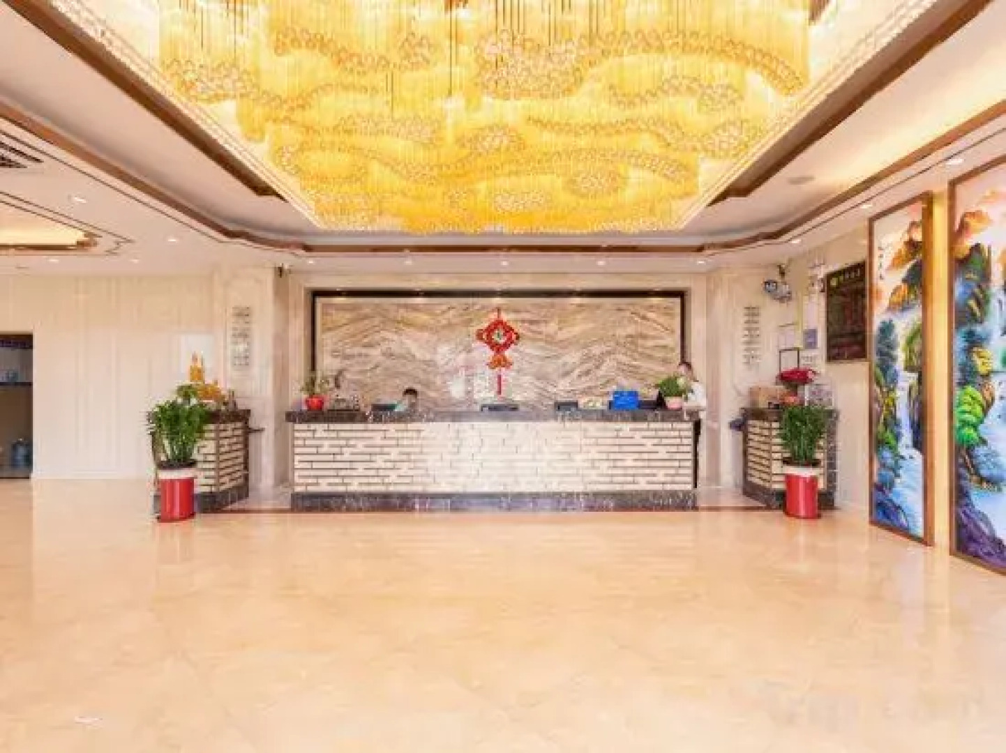 Sanxiang Yuanfeng Hotel